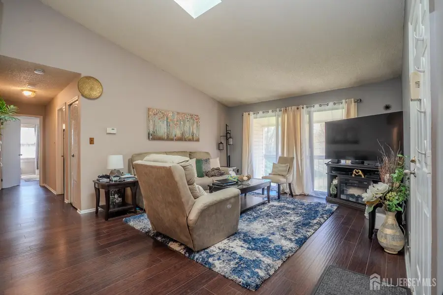 -88 Crabapple Lane, Franklin Park, NJ 08823 - #2