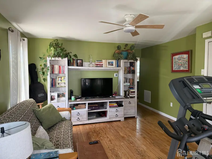 -31 Edwin Street, Carteret, NJ 07008 - #3