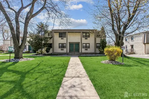 -500 Cliffwood Avenue #D13, Matawan, NJ 07747