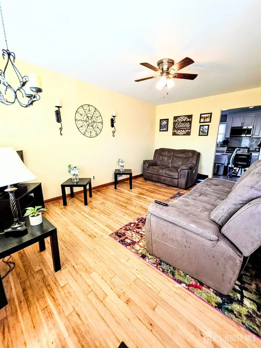 -19 E 2nd Street E, Port Reading, NJ 07064 - #3