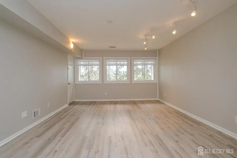 -12-J Avon Drive, Twin Rivers, NJ 08520 - #3