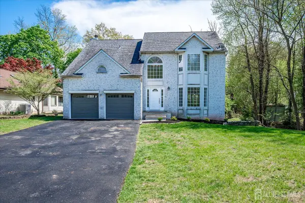 -15 Barbour Place, Piscataway, NJ 08854