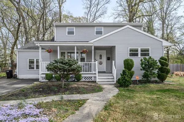 -24 Half Acre Road, Jamesburg, NJ 08831