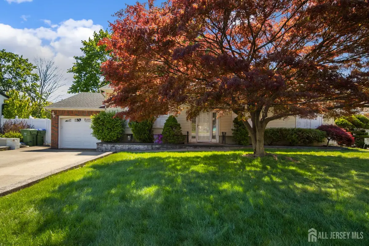 -5 Elizabeth Court, Edison, NJ 08817 - #1