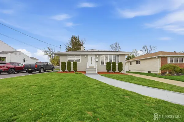 -772 Harrell Avenue, Woodbridge Proper, NJ 07095