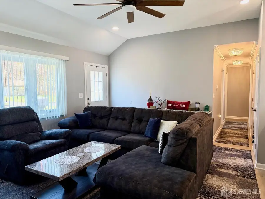 -12 Stockton Road, Kendall Park, NJ 08824 - #2