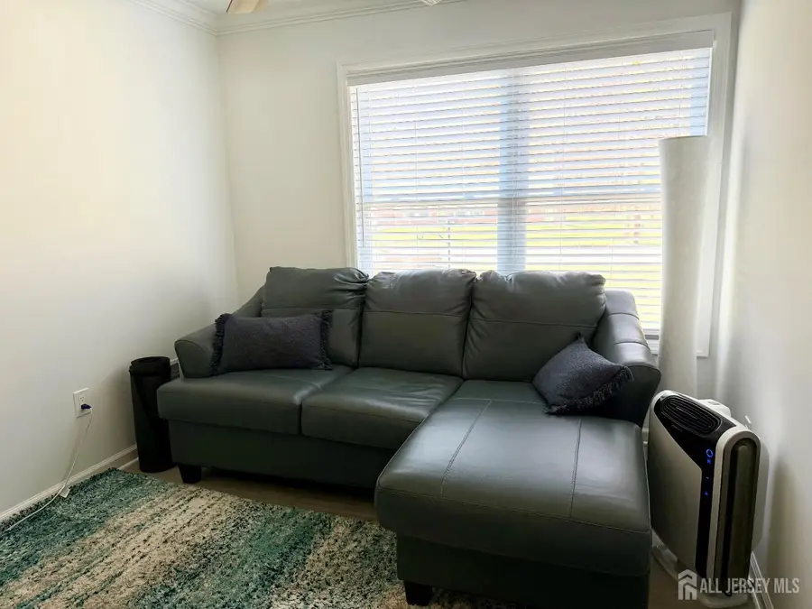 -12 Stockton Road, Kendall Park, NJ 08824 - #3