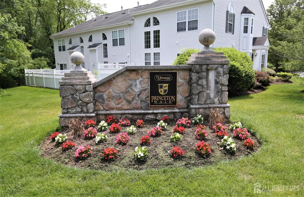 -302 Wellington Park Drive, Heathcote, NJ 08540 - #1