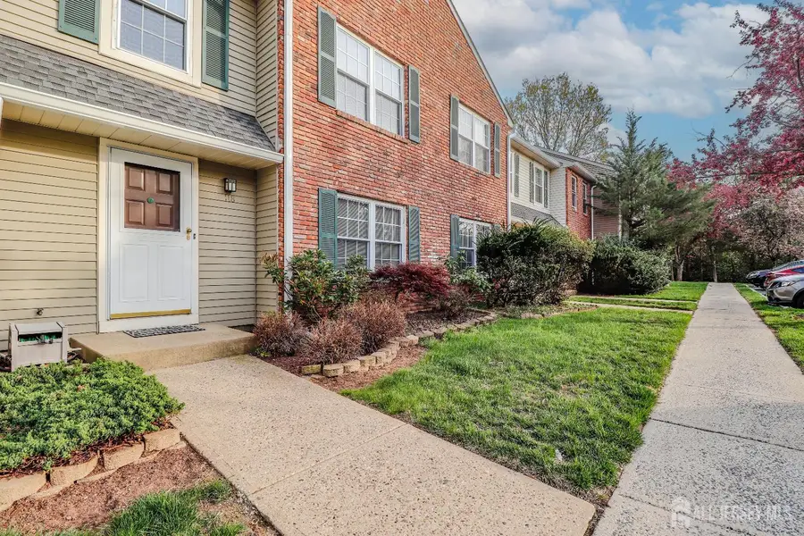 -118 Selby Court, Somerset, NJ 08873 - #2
