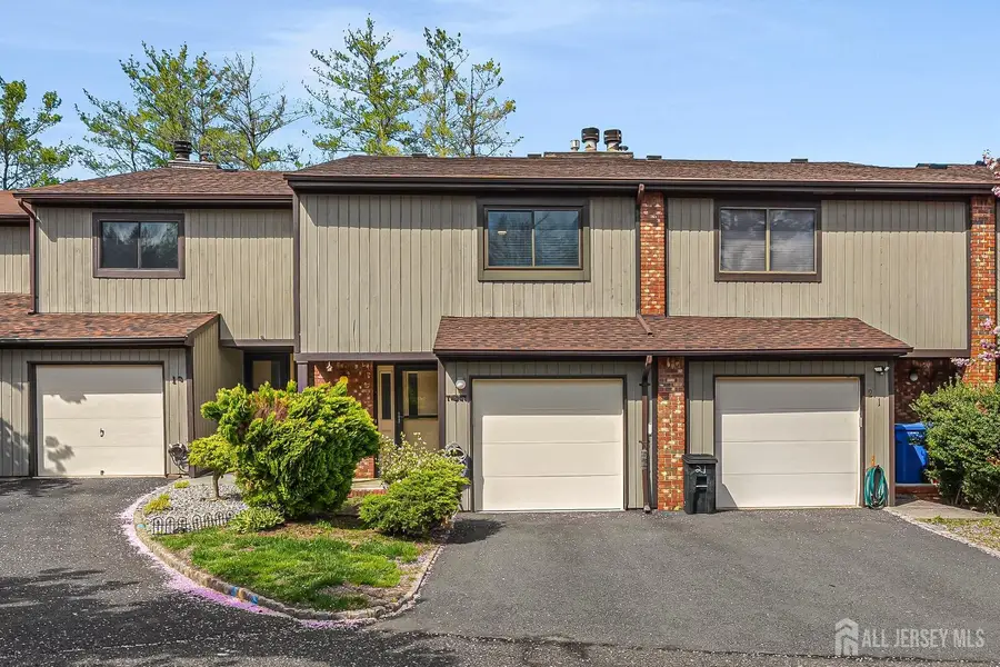 -20 Arrowsmith Court, Matawan, NJ 07747 - #2
