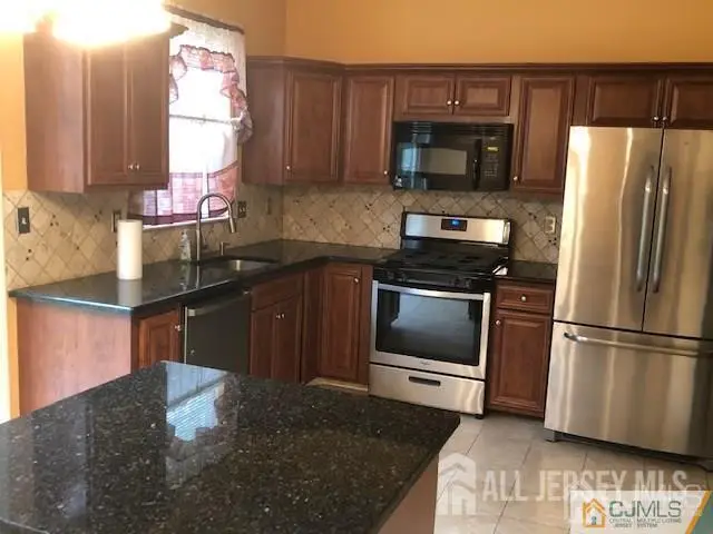 -574 Buckingham Drive, Piscataway, NJ 08854 - #3