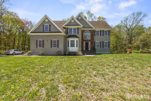 -39 Friendship Road, Cranbury, NJ 08512