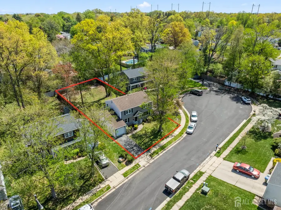 -10 Ginesi Court, Metuchen, NJ 08840 - #2