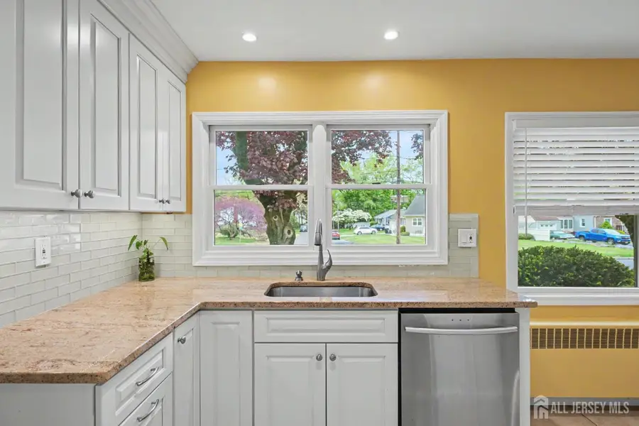 -10 Sunset Boulevard, East Brunswick, NJ 08816 - #2