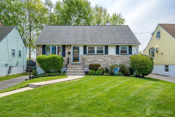 -129 Bedford Avenue, Iselin, NJ 08830
