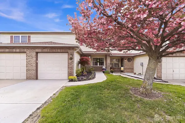 -69 Jefferson Drive, Spotswood, NJ 08884
