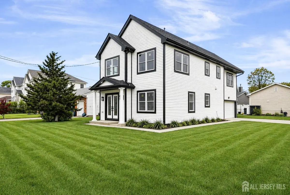 -949 Edwin Street, North Brunswick, NJ 08902 - #1