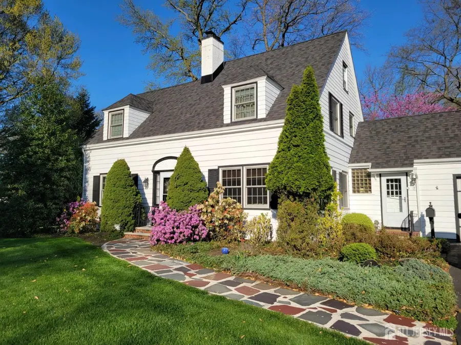 -7 Crest Road, New Brunswick, NJ 08901 - #2