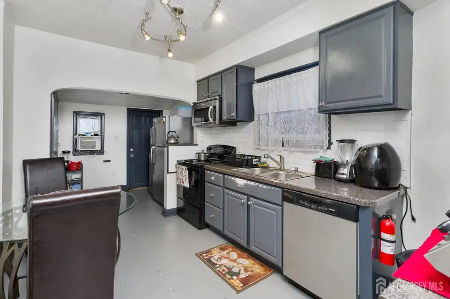 -156 Washington Street, Trenton, NJ 08611 - #3