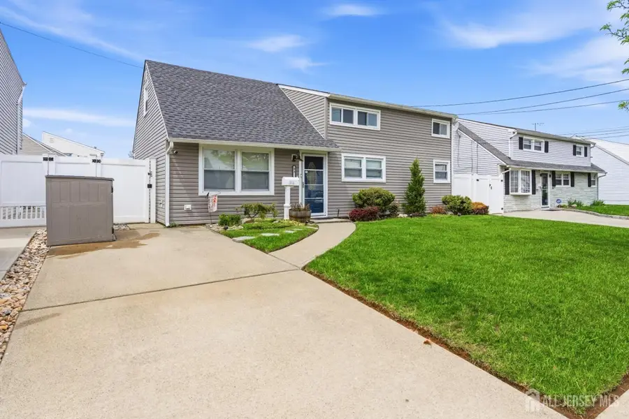 -93 Marion Street, Carteret, NJ 07008 - #3