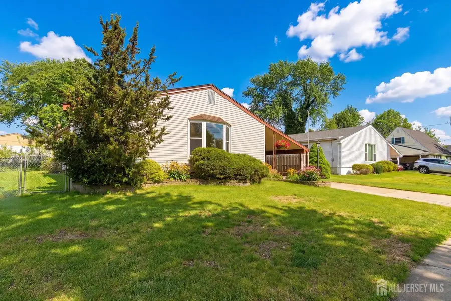 -94 Boulevard W, Laurence Harbor, NJ 07735 - #3