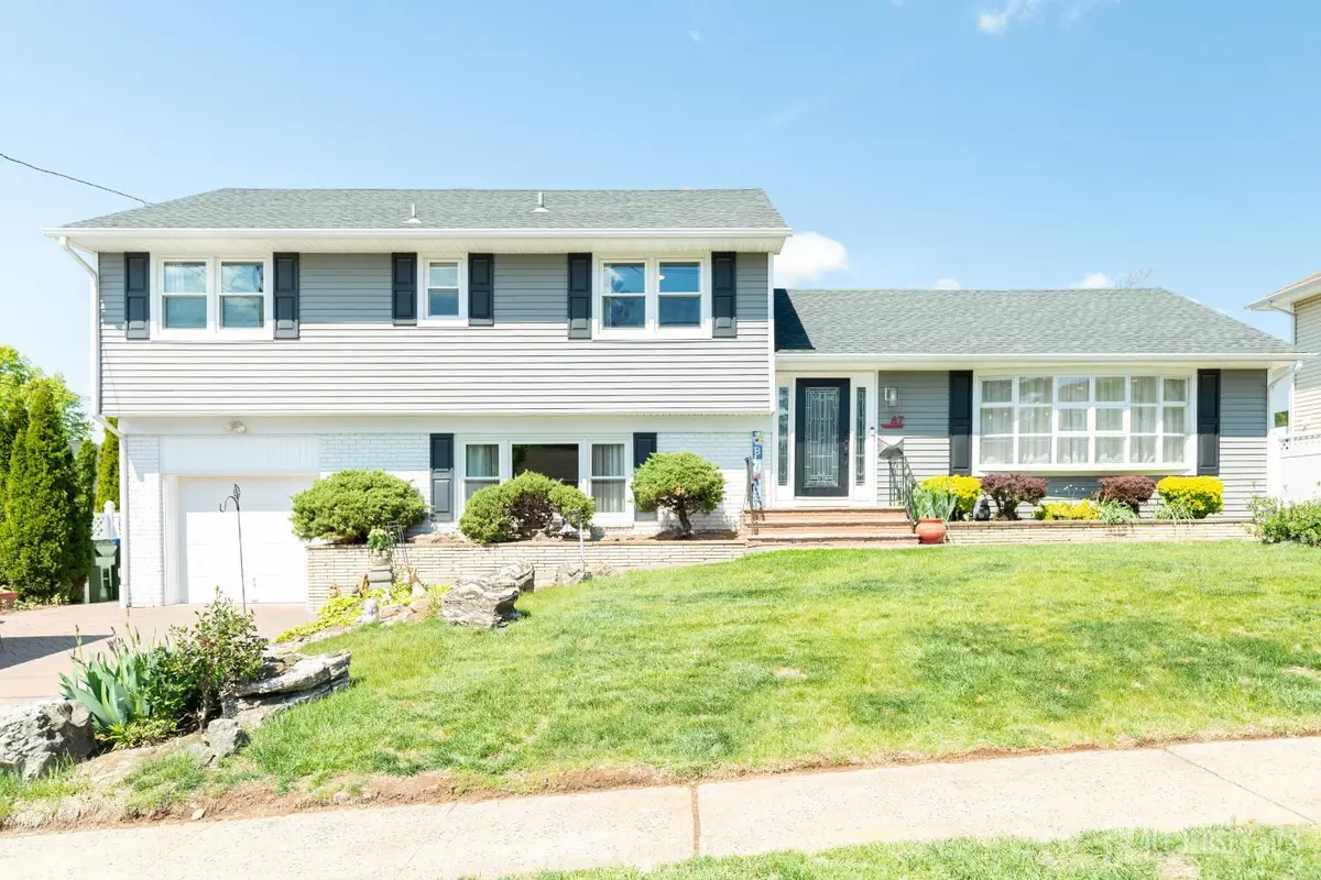 -67 Thomas Place, Edison, NJ 08837 - #1
