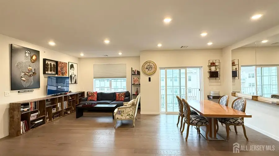 -542 Lorhan Drive, Piscataway, NJ 08854 - #2