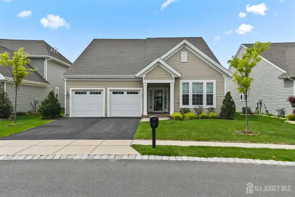 -36 Metro Drive, Monroe, NJ 08831