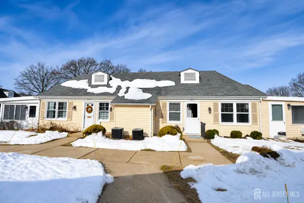 -148 Old Nassau Road #C, Monroe, NJ 08831