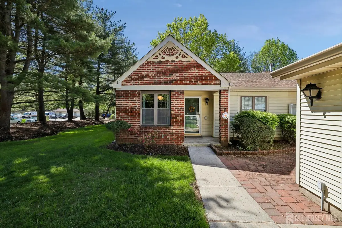 -188 W Wycoff Way, East Brunswick, NJ 08816 - #1