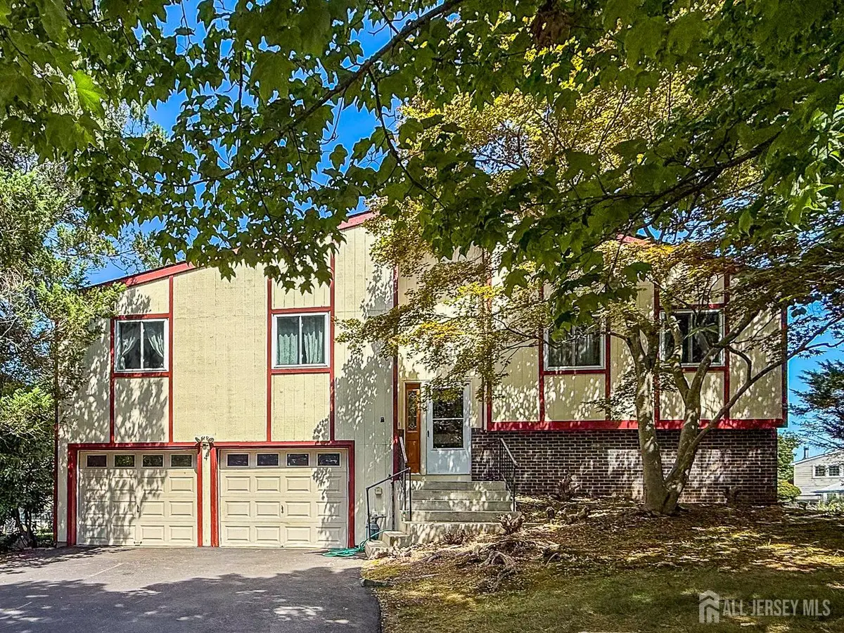 -4 Donner Court, Monmouth Junction, NJ 08852 - #1