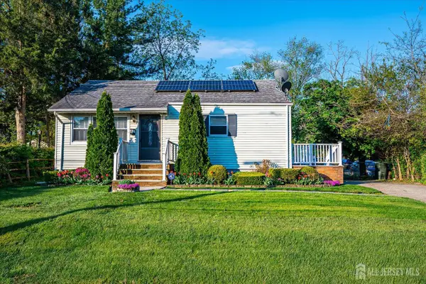 -174 Runyon Avenue, Franklin, NJ 08873
