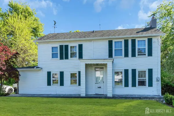 -124 Higgins Road, Old Bridge, NJ 07747