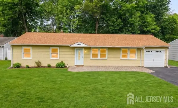 -10 Brook Hollow Road, Piscataway, NJ 08854