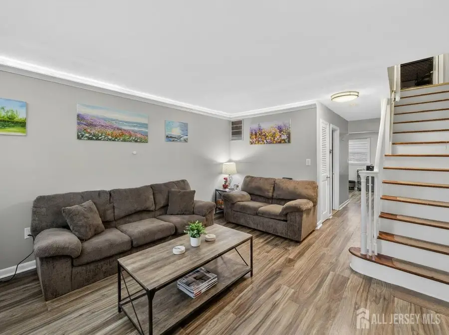 -172 Roosevelt Avenue #B, Carteret, NJ 07008 - #2