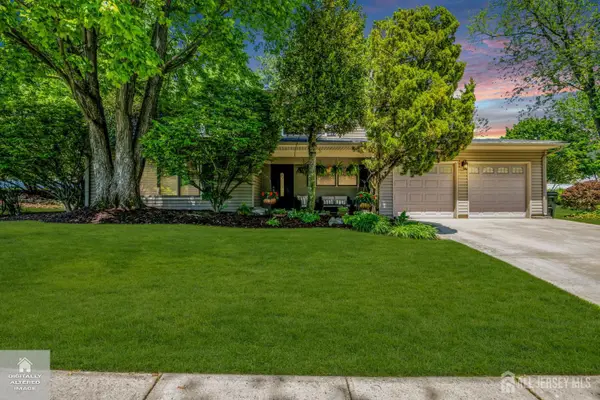 -15 Everton Drive, East Brunswick, NJ 08816