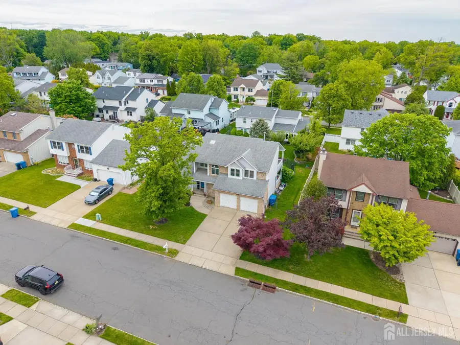 -36 Lynn Court, North Brunswick, NJ 08902 - #2