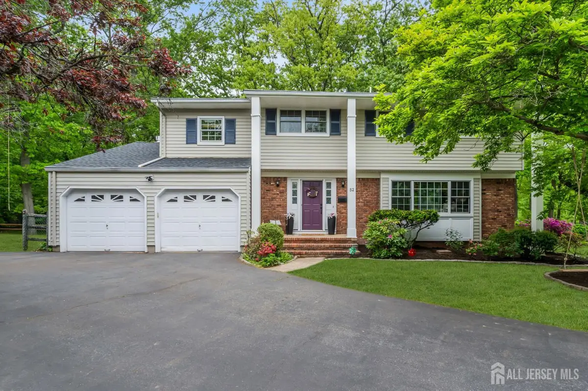 -52 Eileen Way, Edison, NJ 08837 - #1
