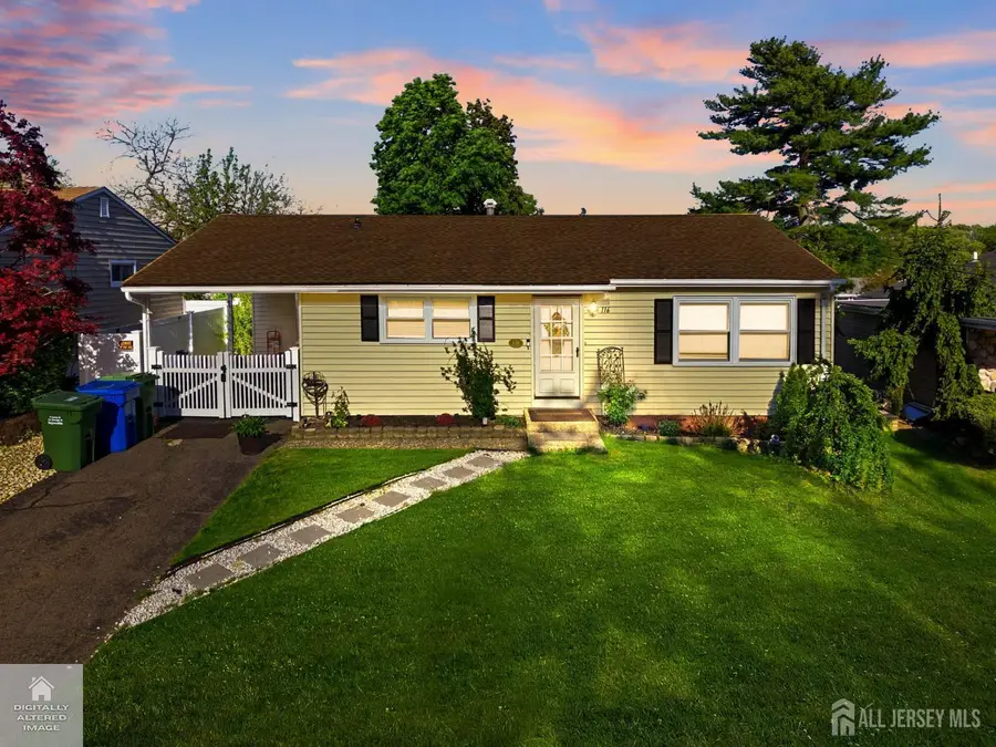 -116 Kendall Drive, Parlin, NJ 08859 - #2