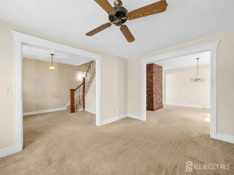 -100 Grove Avenue, Woodbridge, NJ 07095 - #2