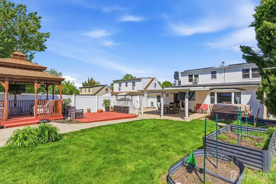 -31 Pinetree Drive, Parlin, NJ 08859 - #2