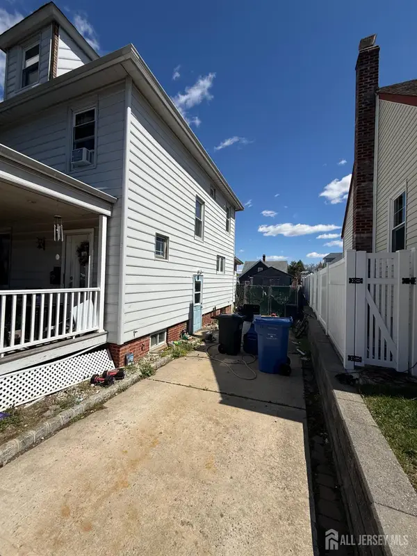 -6 James Street, South River, NJ 08882