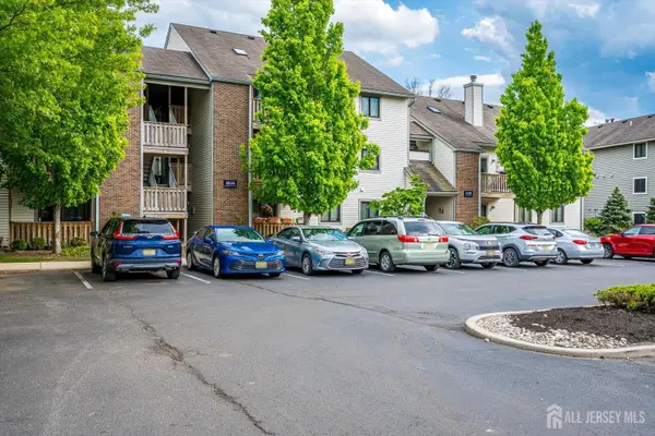 -511 Ravens Crest Drive, Plainsboro, NJ 08536