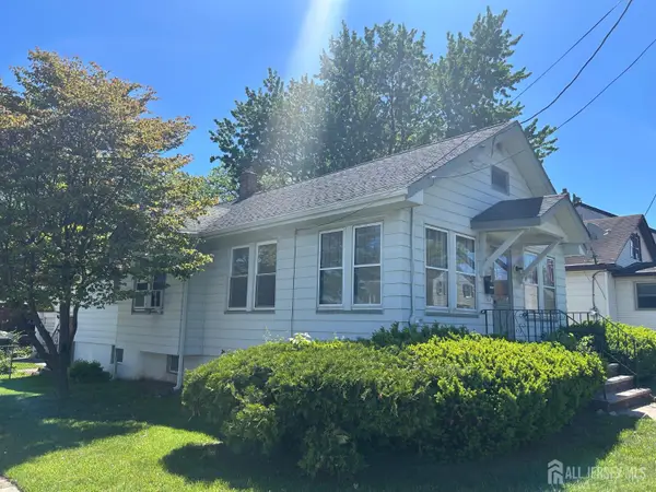 -462 Crows Mill Road, Fords, NJ 08863