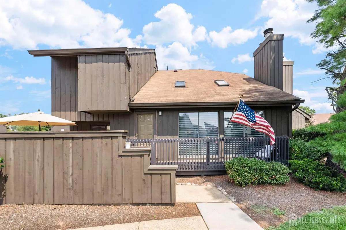 -18 Westgate Drive, Edison, NJ 08820 - #1