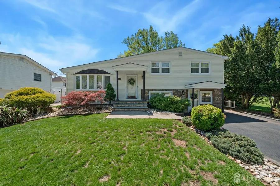-88 Montrose Avenue, Colonia, NJ 07067 - #3