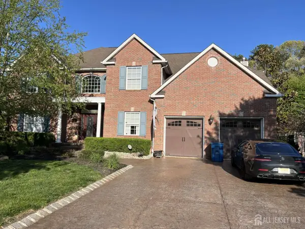 -7 Dominic Drive, Monroe, NJ 08831