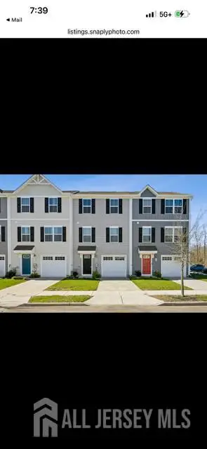 -60 Rowand Way, Clementon, NJ 08021