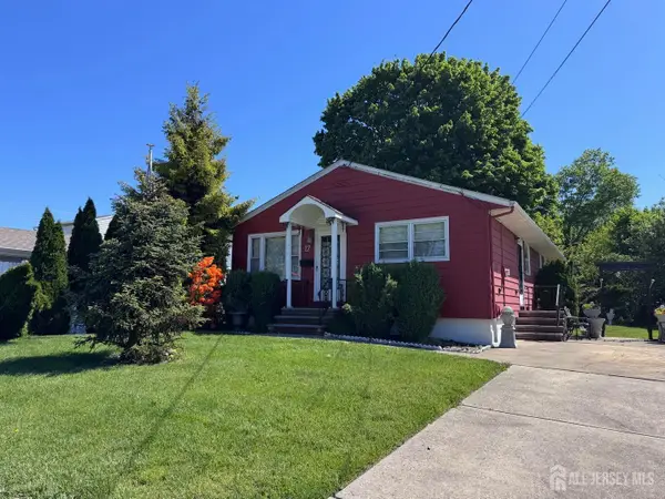 -17 Petty Avenue, East Brunswick, NJ 08816