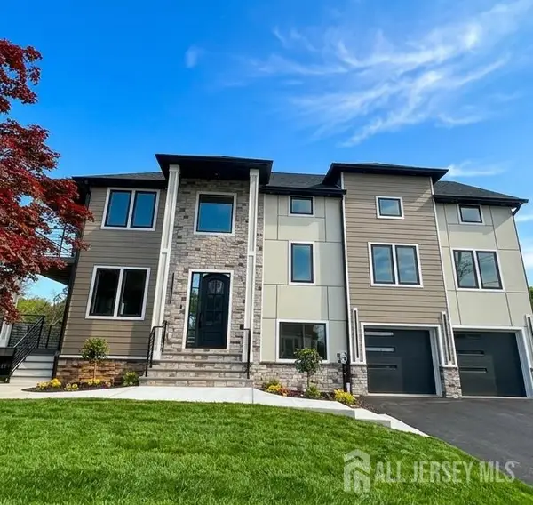 -141 Lund Avenue, Edison, NJ 08820